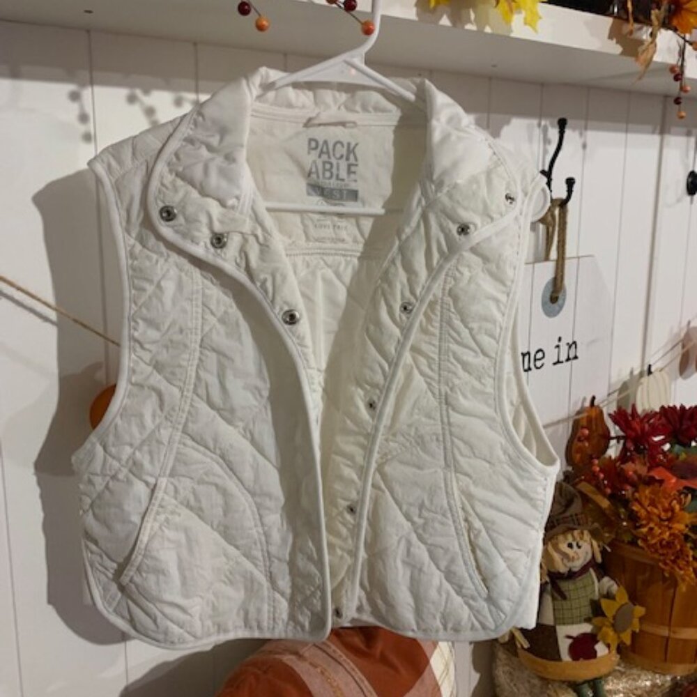 White Cropped Vest Large